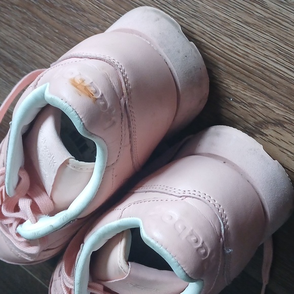 Reebok Classics - Picture 7 of 10